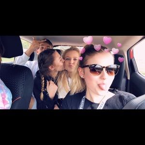 Meet your Posher, Bailey